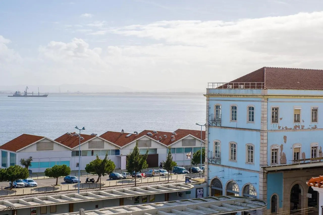 Lisbon With A View Apartment
